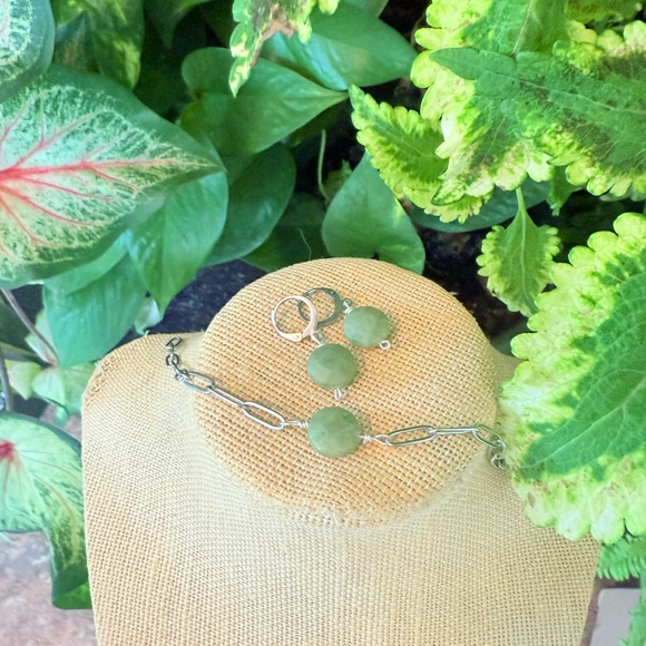 Jewelry - Green jade set